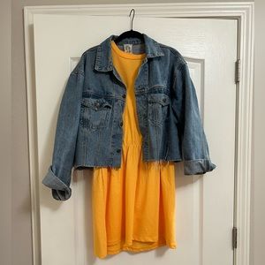 Casual yellow dress, size medium
